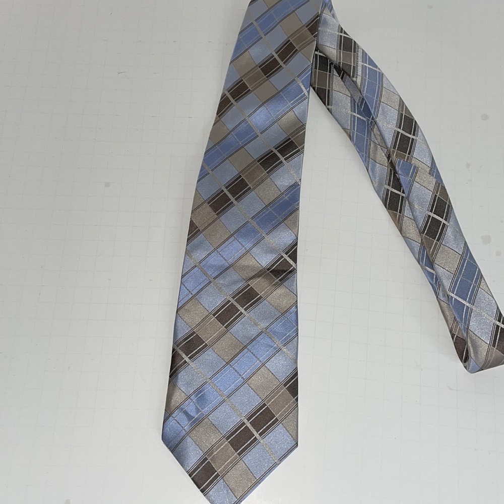 EUC CHERESKIN Men's Tie Blue Brown